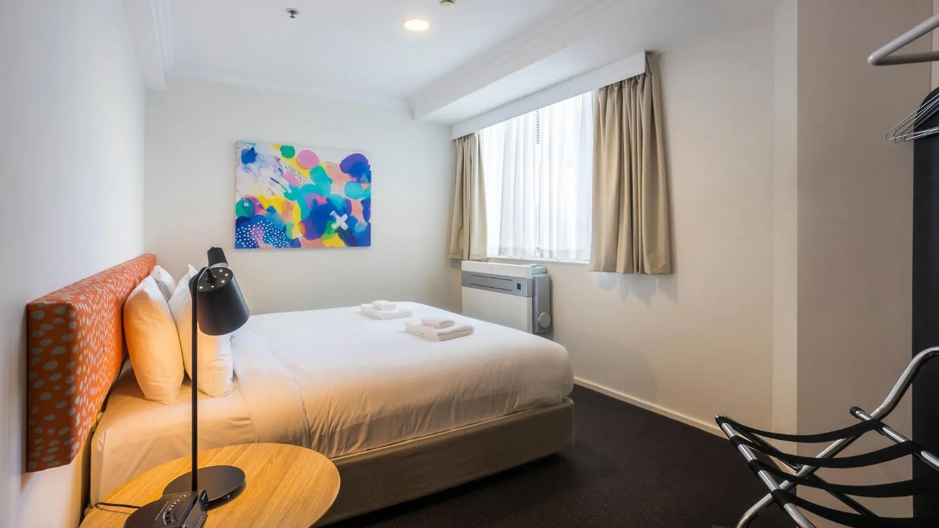 Apartment Cosy & Central Studio Apt In The Heart Of Perth